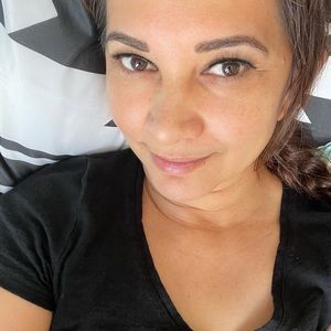 Meet your Posher, Sylvia